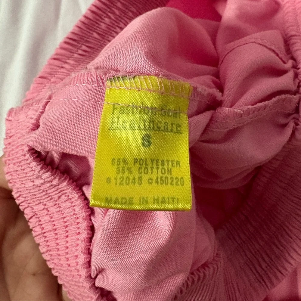 DaVita Navy Blue and Pink Scrub Sets- Bleach Proof - Picture 5 of 7